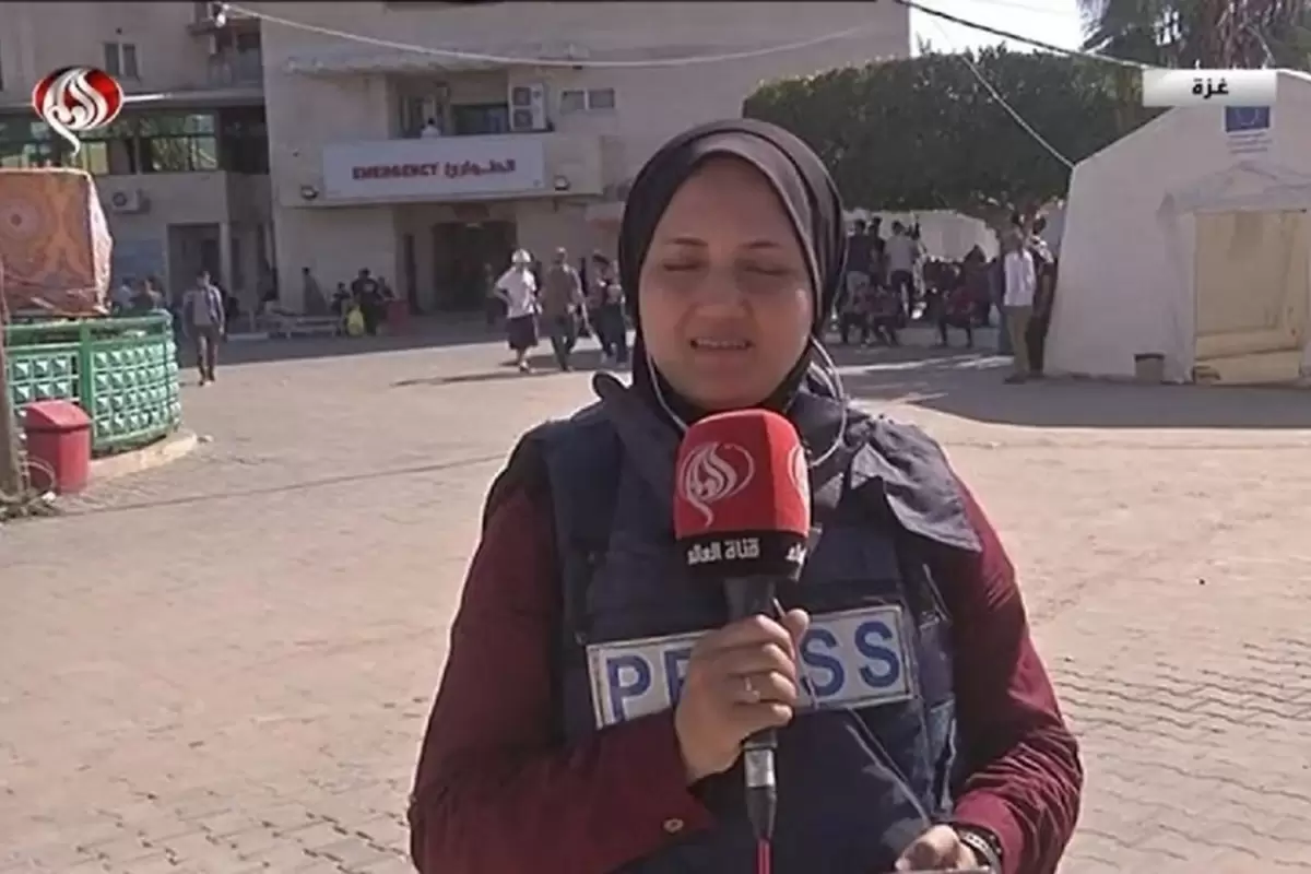 (ویدئو) لحظه بیهوش‌شدن خبرنگار العالم در غزه هنگام پخش زنده