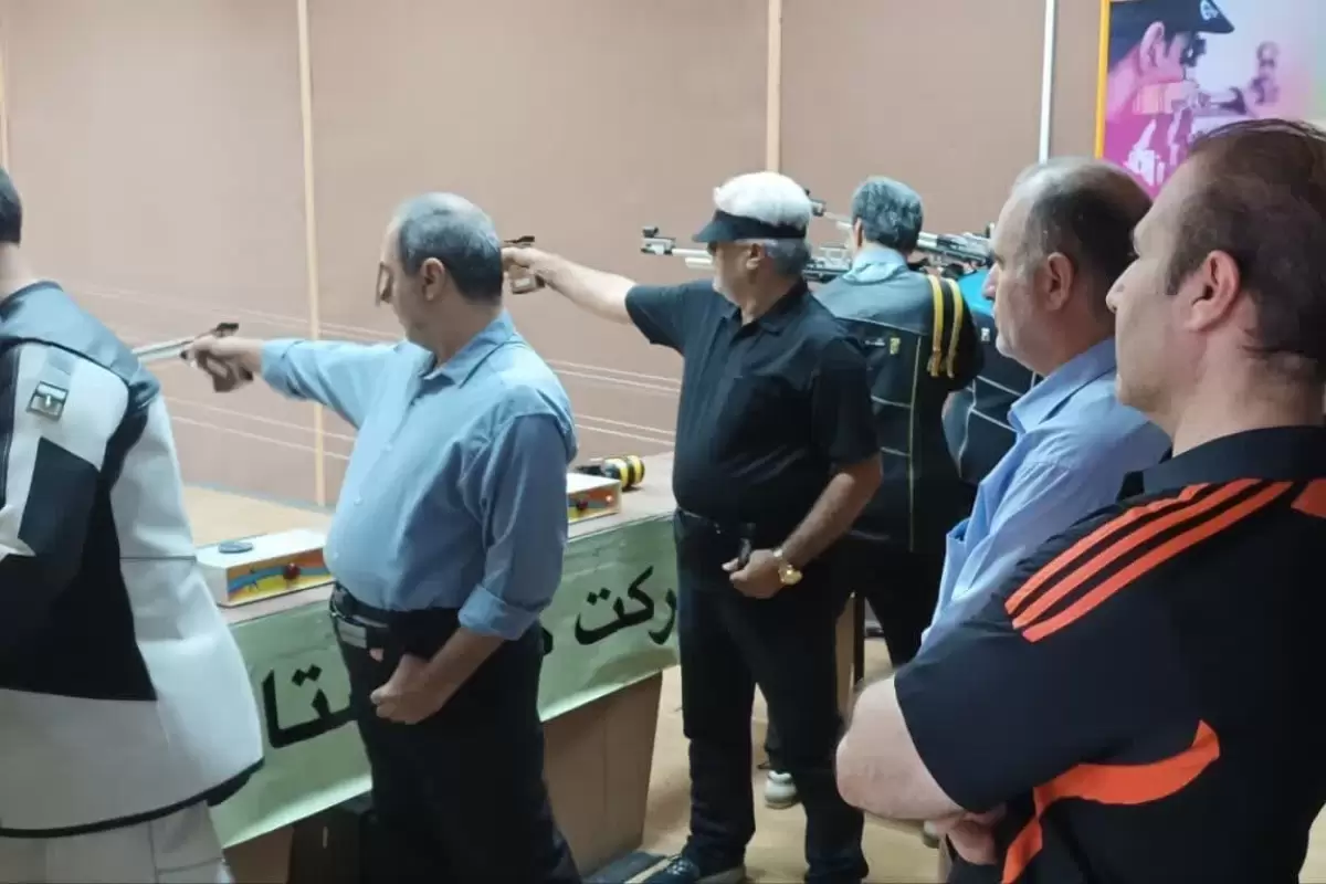 برگزاری مسابقه دوستانه تیراندازی بین دو تیم گاز گلستان و مازندران