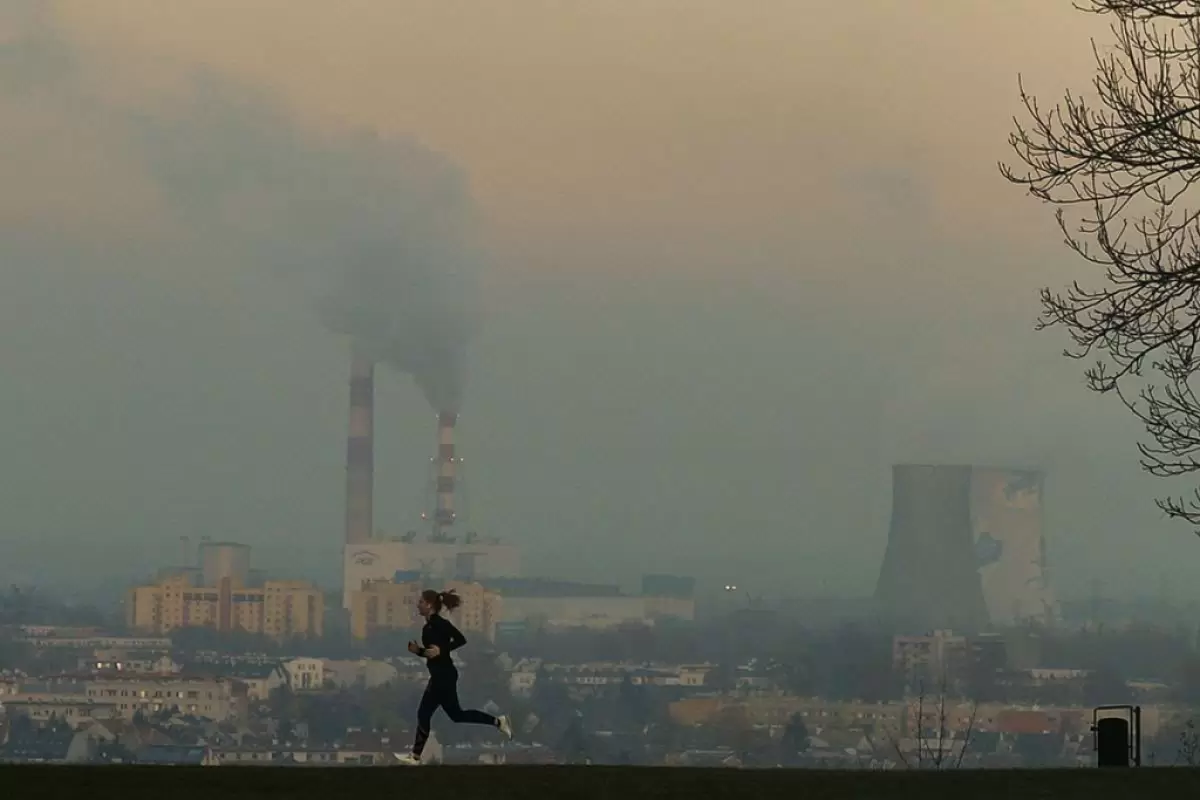 نگرانی کیهان از مرگ اروپاییها به خاطر آلودگی هوا!