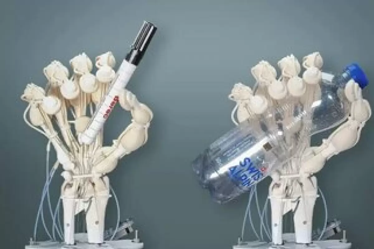(عکس) ساخت دست مصنوعی با استخوان و تاندون برای اولین بار