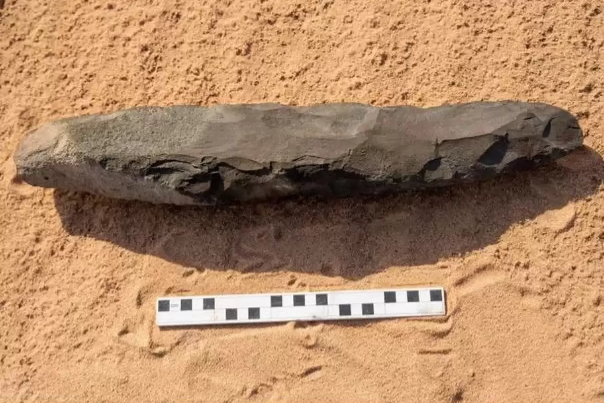 (عکس) سنگ عجیبی که در عربستان سعودی پیدا شد!