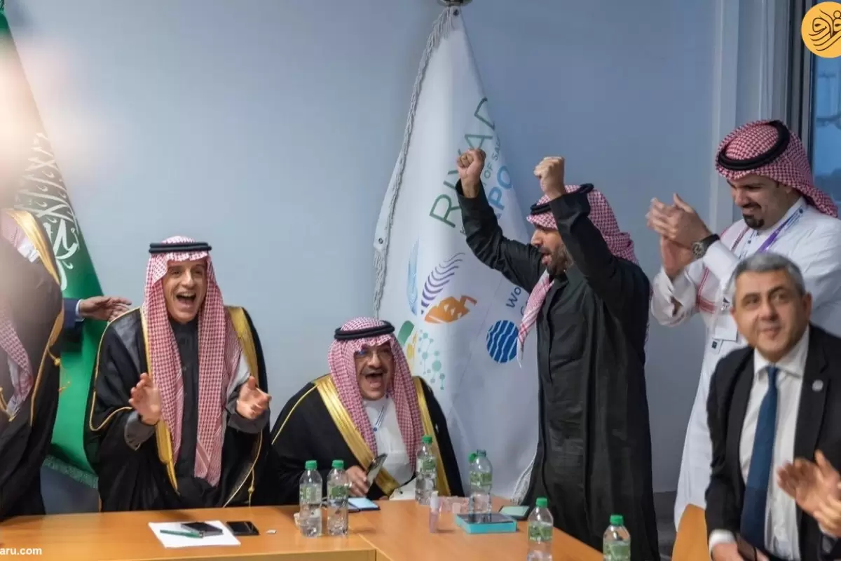 (ویدئو) لحظه شادی نمایندگان عربستان پس از کسب میزبانی نمایشگاه اکسپو ۲۰۳۰