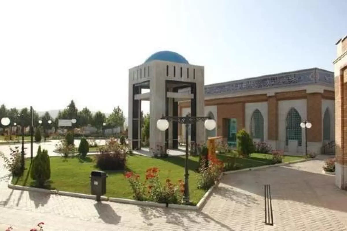 شهرداری شیراز: کفن‌ و دفن اموات در گورستان معروف شیراز ممنوع شد