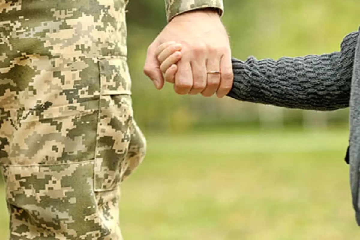 کاهش خدمت سربازی به ۱۲ ماه/ مشمولان بالای ۳۰ سال دارای ۲ فرزند معاف می‌شوند