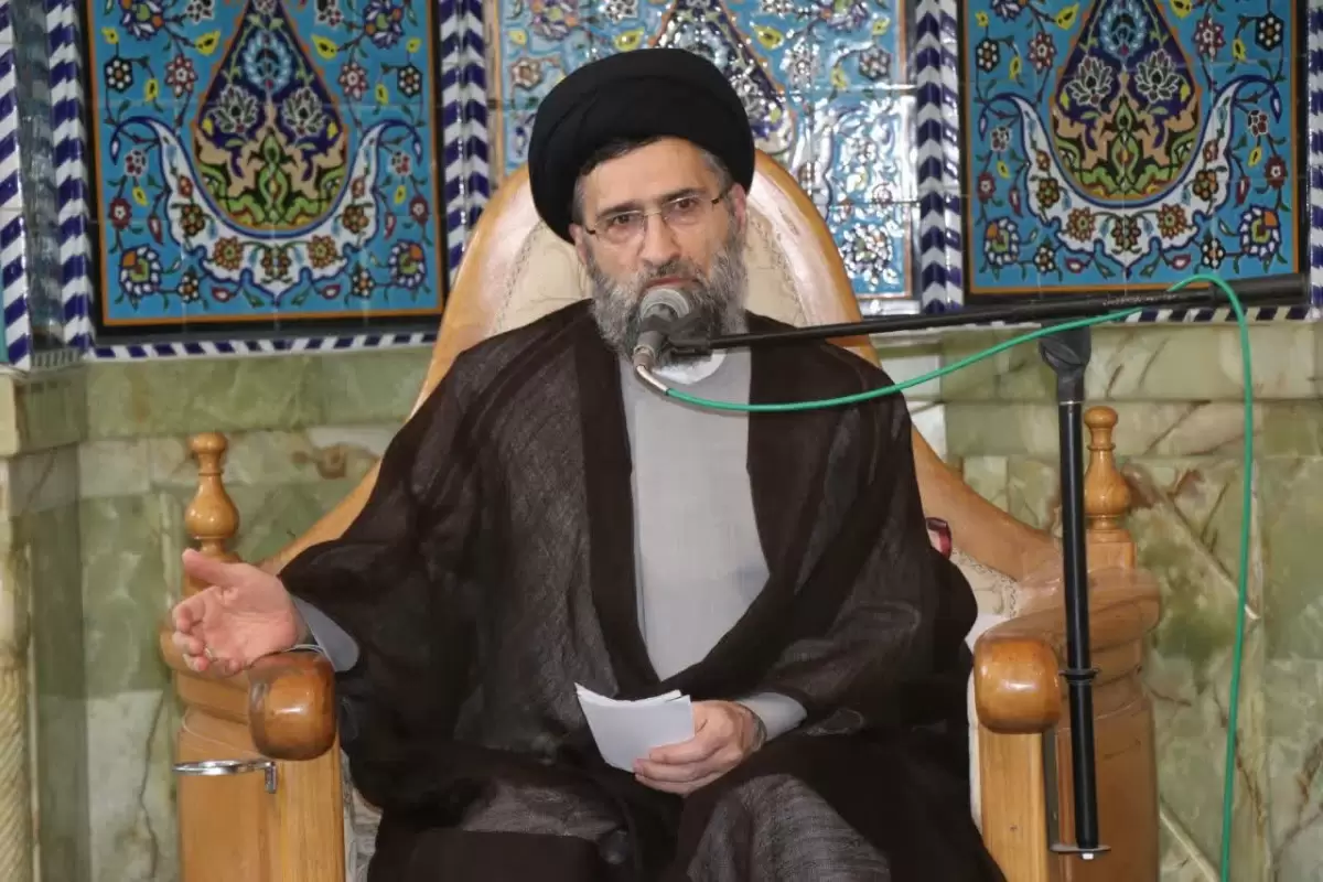 خدمت به مردم از ویژگی‌های بارز آیت الله عمرانی مرتضوی بود