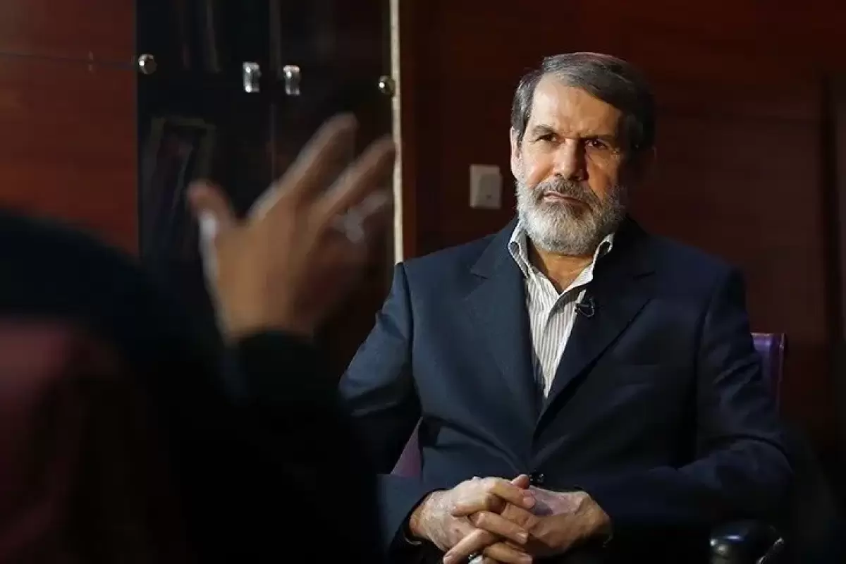 افشاگری درباره معاملات نفتی احمدی نژاد و محصولی/دلارها را با چمدان به ایران آوردند