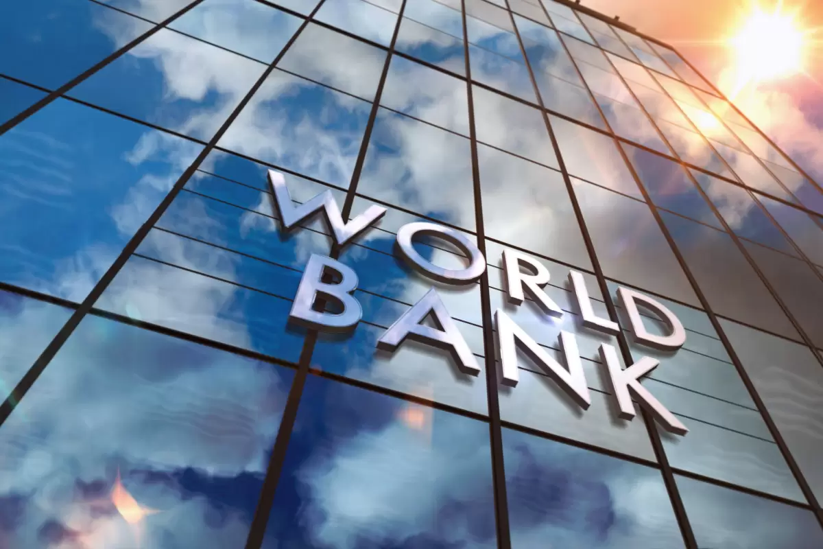 دهه از دست رفته اقتصاد ایران به روایت بانک جهانی