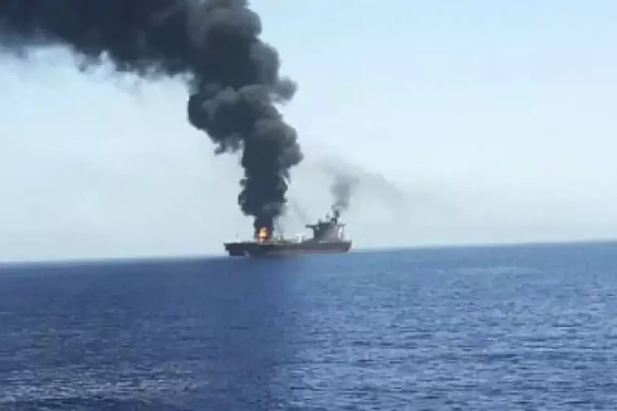 ادعای سنتکام؛ حمله موشکی ارتش یمن به یک کشتی در دریای سرخ