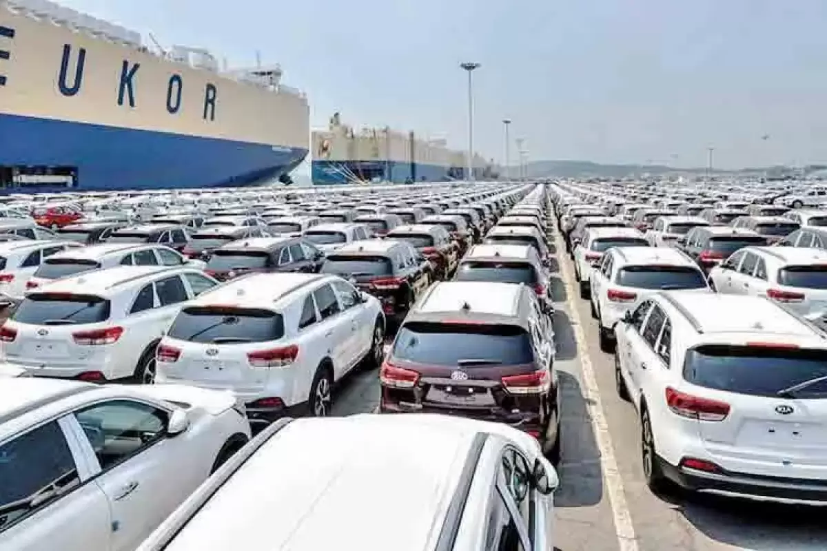 مجوز دولت به نیروی انتظامی برای واردات ۲۰۰۰ خودرو