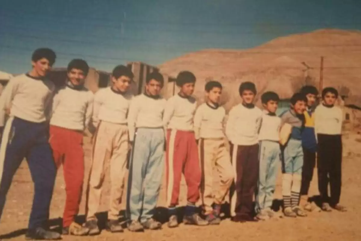 (عکس) پیرمردهای این محله تهران همه فوتبالیست بودند