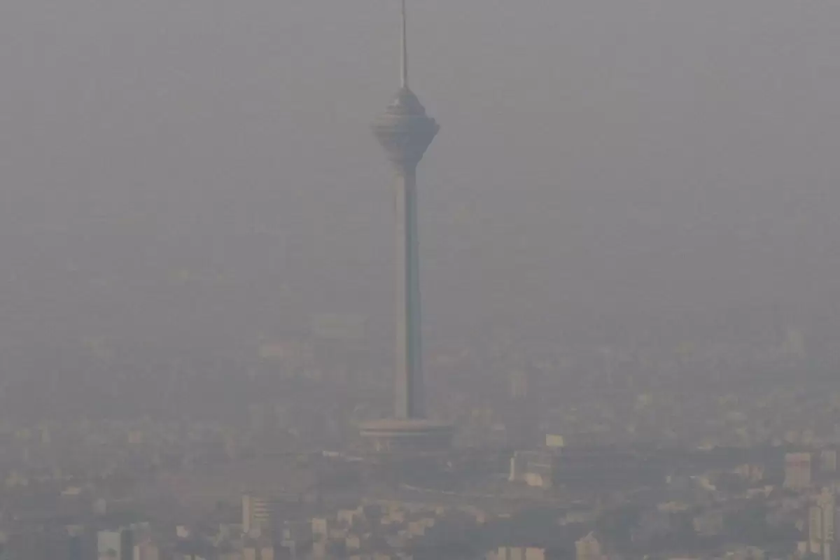 زمستان در تهران با تنفس هوای آلوده آغاز شد!