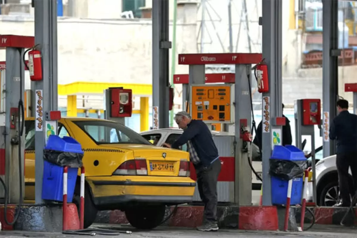 ببینید | وضعیت جایگاه‌ سوخت خیابان شهید مطهری تهران بدون بنزین