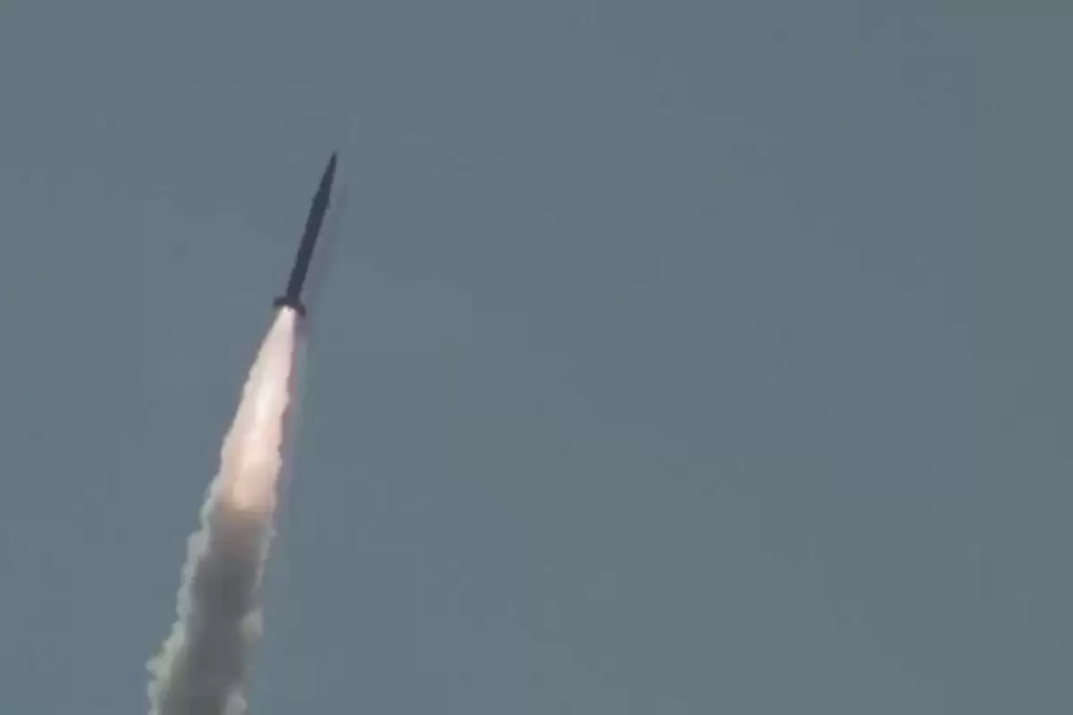 (ویدئو) پاکستان موشک «فتح-۲» را با موفقیت آزمایش کرد