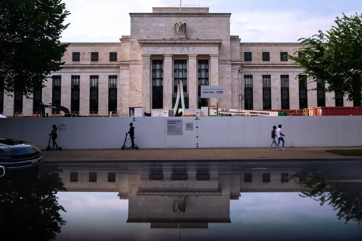 فایننشال تایمز: نرخ بهره آمریکا تا جولای 2024 تغییری نخواهد داشت