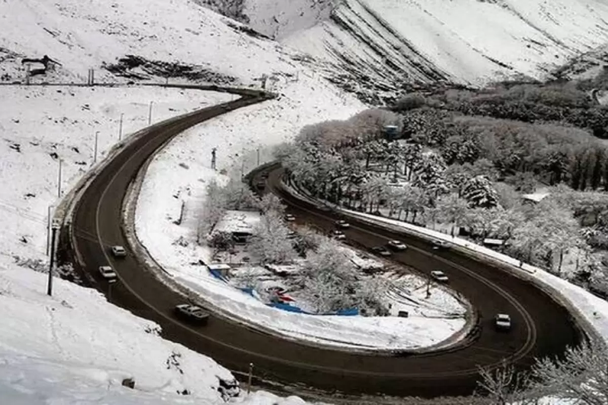 برف، باران، گردوخاک، مه و کولاک در جاده‌های ۱۲ استان کشور