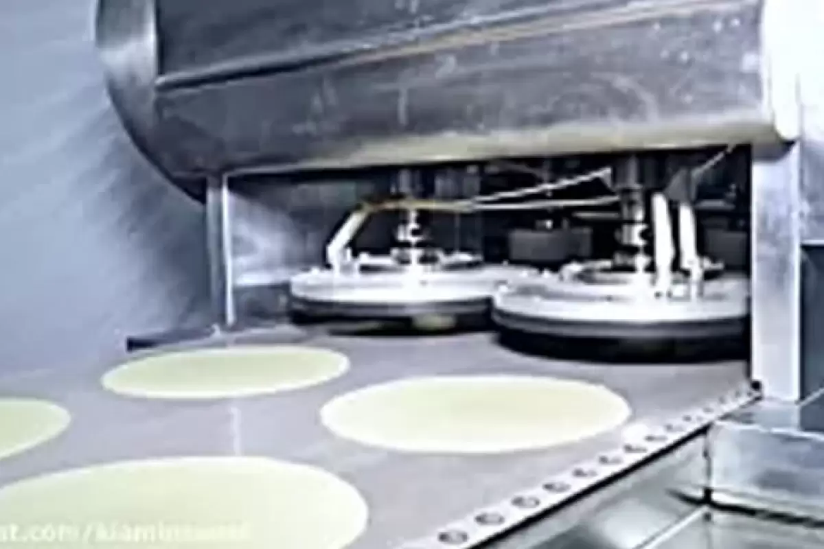 ببینید | دستگاه تمام اتوماتیک پخت نان بدون نیاز به نیروی انسانی!