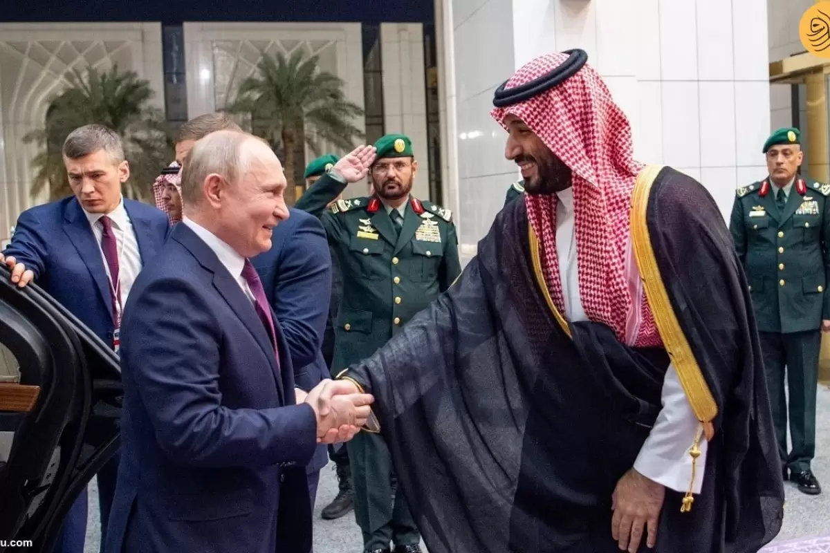 (ویدئو) احوالپرسی صمیمانه ولیعهد عربستان با پوتین
