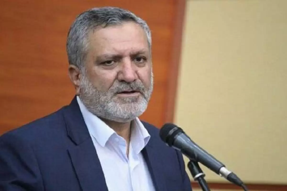 (ویدئو) اعتراف وزیر کار روی آنتن زنده؛ آقای وزیر چقدر حقوق در ماه می‌گیرد؟