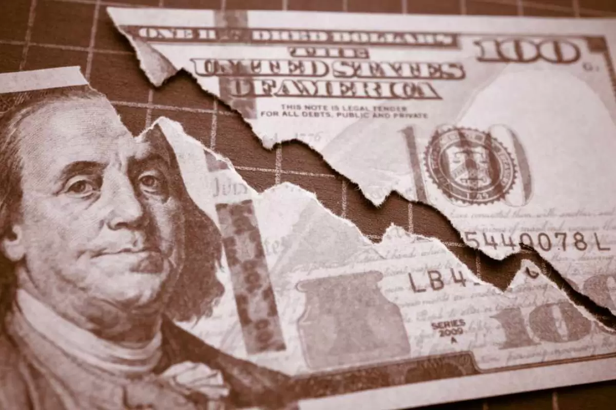 پیش‌بینی «مورگان استنلی» از آینده دلار/ موانع تداوم سلطه پول آمریکا