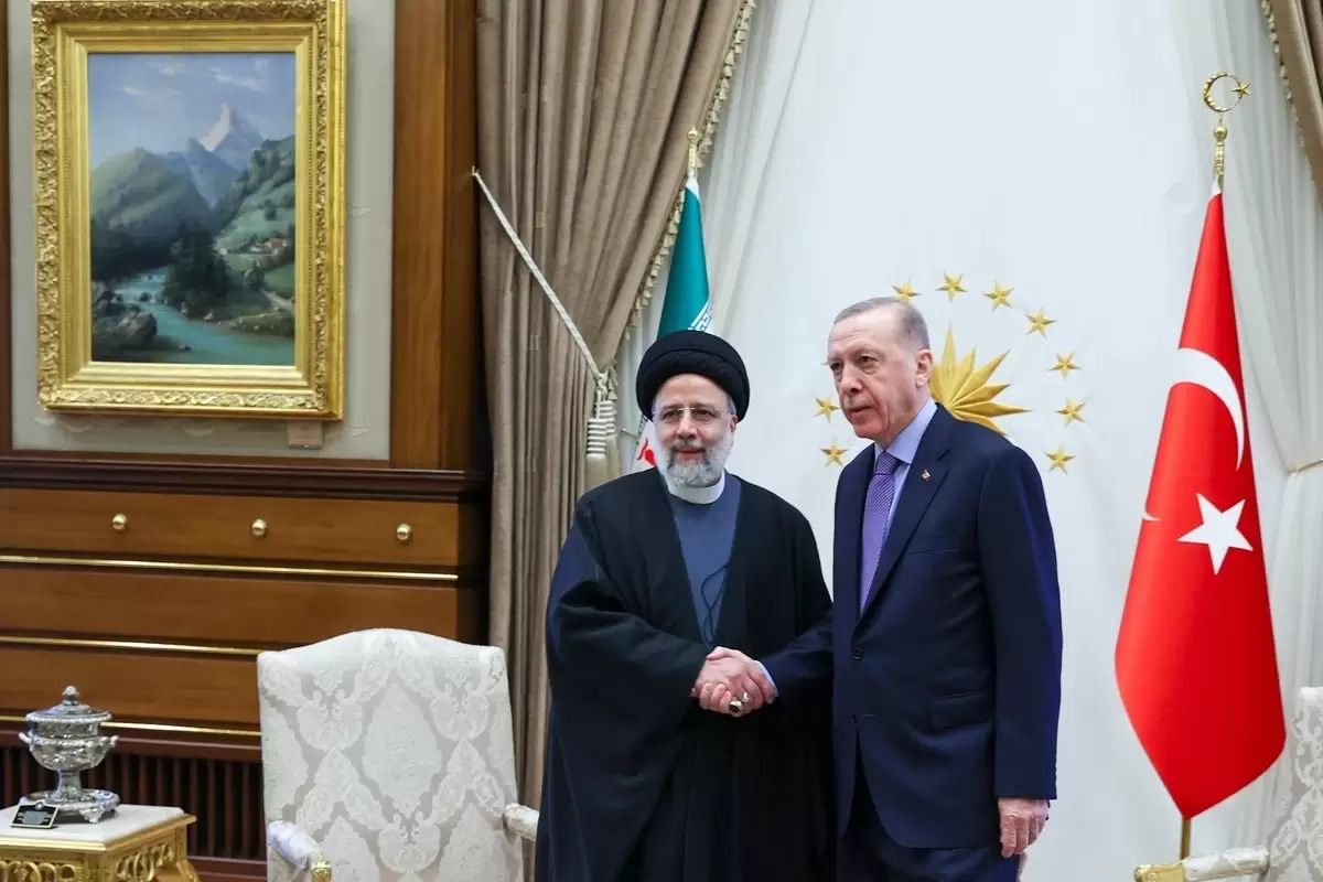 (ویدئو) حاشیه دیدار رئیسی و اردوغان؛ خواندن شعری از حافظ و تعبیر آن به آینده اسرائیل