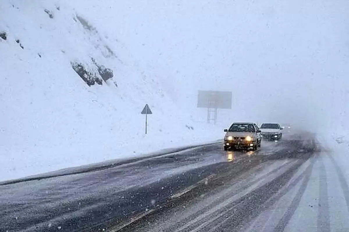 بازگشایی جاده کرج-چالوس و آزادراه تهران-شمال