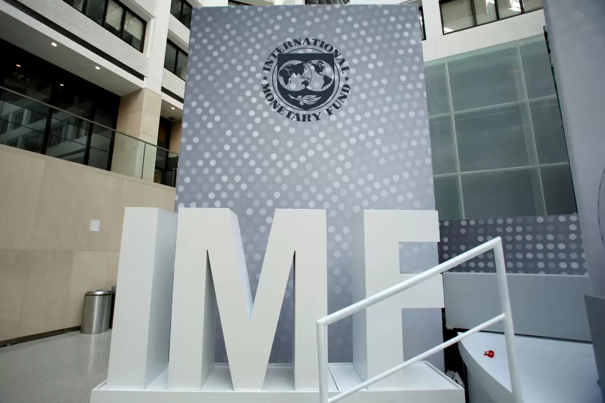 آخرین گزارش IMF از رشد اقتصادی ایران