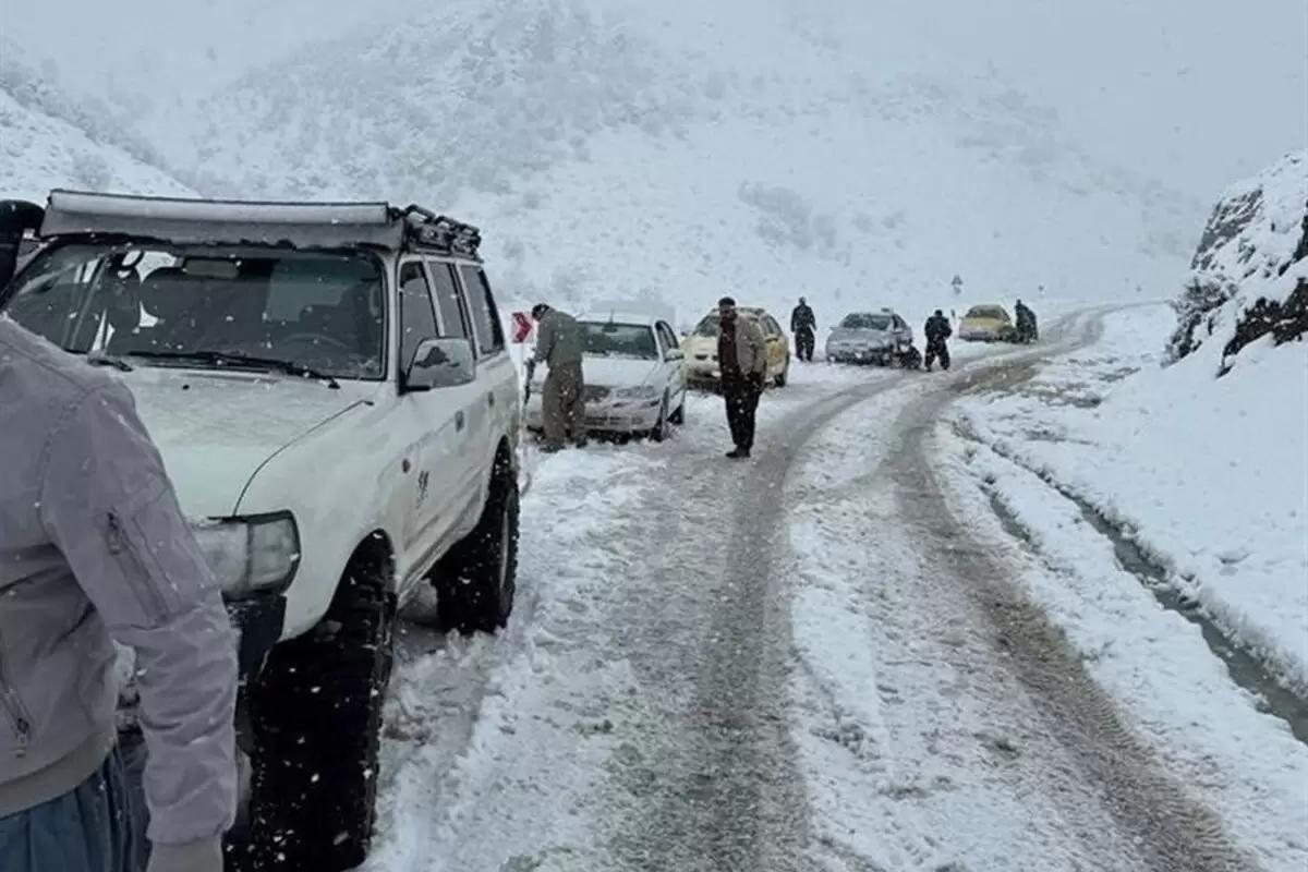 برف و کولاک شدید در جنوب و مناطق مرزی آذربایجان‌غربی