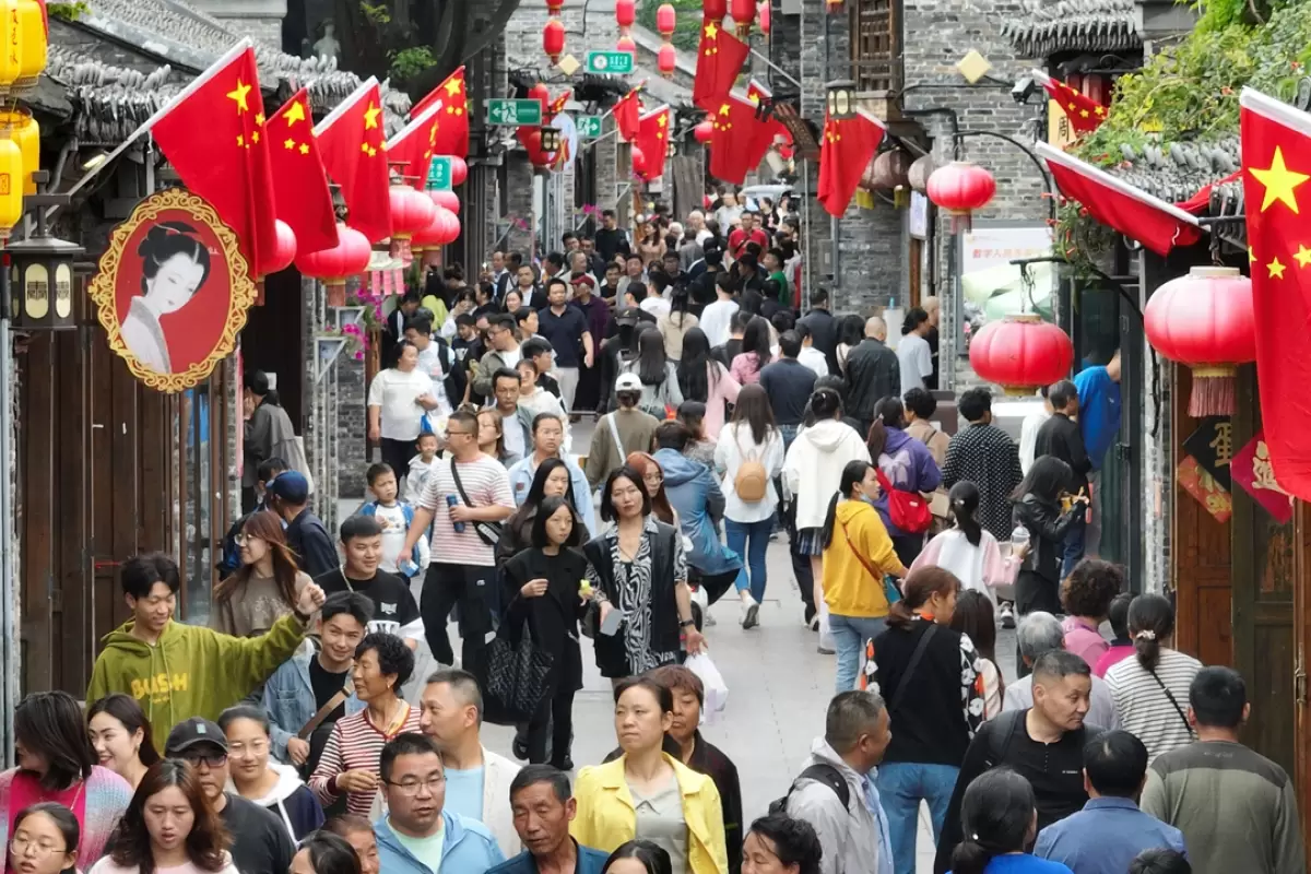 موج استقبال مردم چین از سفر در سال نوی چینی