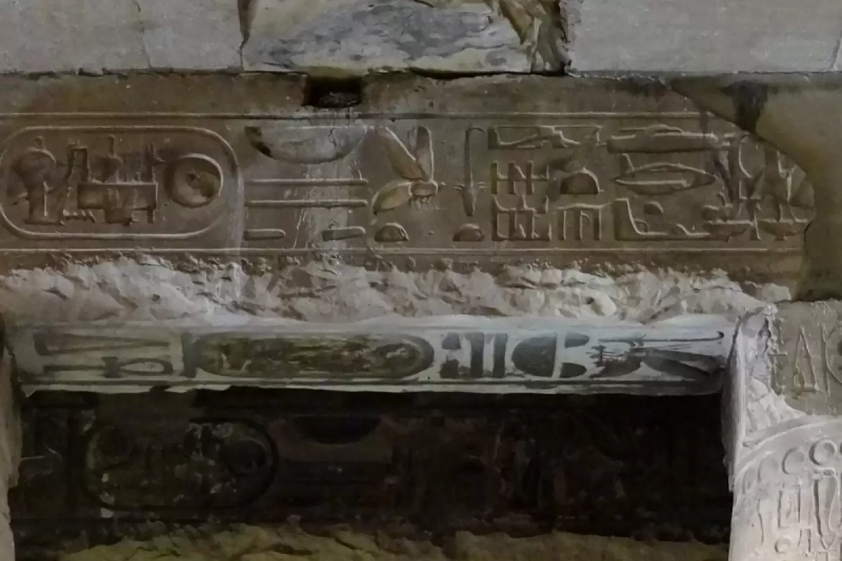 (تصاویر) راز عجیب‌ترین حکاکی مصر باستان؛ «هلیکوپتر هیروگلیفی» چه معنایی دارد؟
