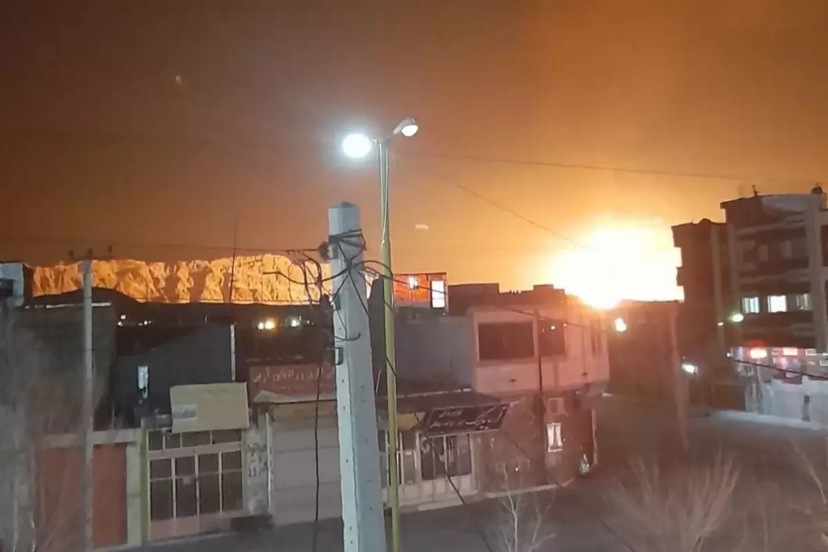 فوری| معاون سیاسی استانداری فارس اعلام کرد: خرابکاری؛ علت انفجار خط انتقال سراسری لوله گاز در بروجن