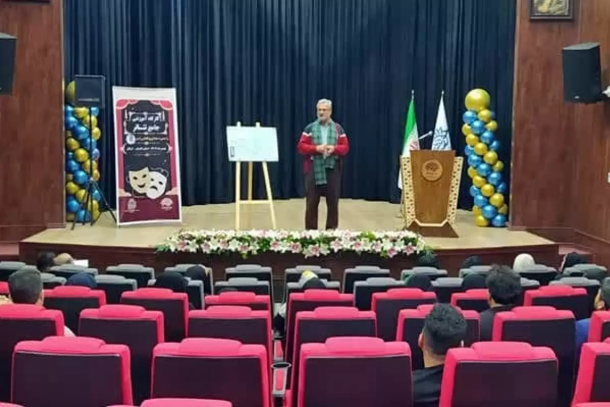 کارگاه یک روزه کارگردانی نمایش در تالار شهید آوینی برگزار شد