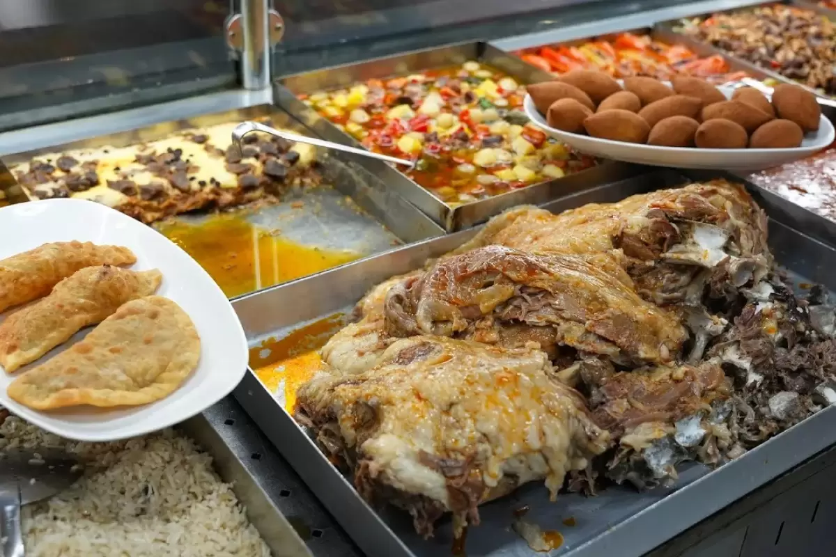 (ویدئو) غذای خیابانی در ترکیه؛ از پخت بریانی بره و کباب کوبیده و چنجه