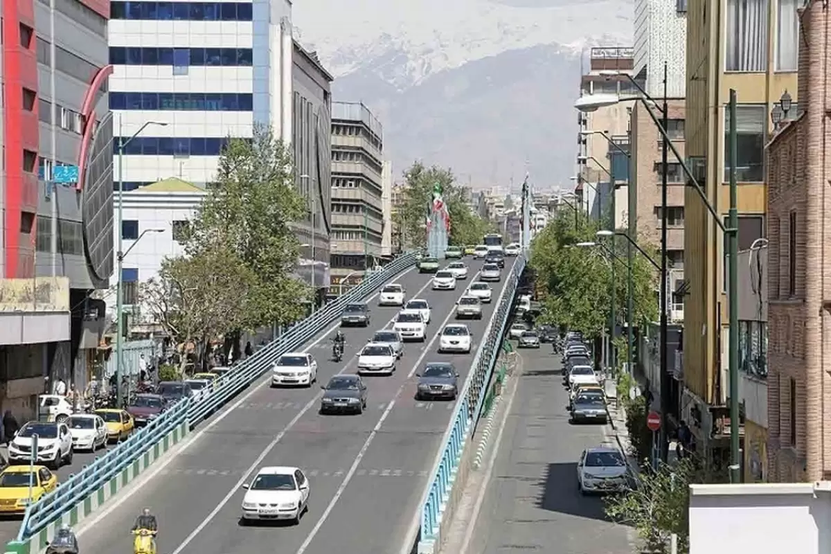 پل حافظ در تهران ماندنی شد