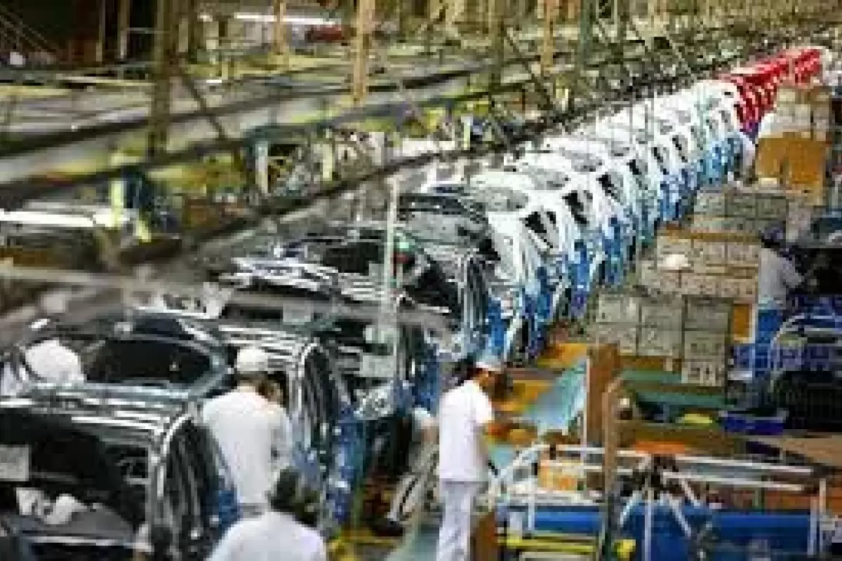 درسال ۱۴۰۲ چگونه ۱۴هزار متخصص ایرانی ۶۰ ۵۸میلیون قطعه خودرو در کروز تولید کردند؟