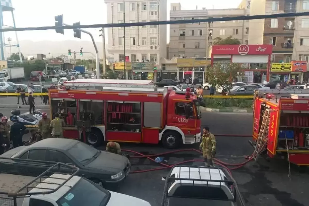 وقوع آتش‌سوزی در خیابان رشید تهران