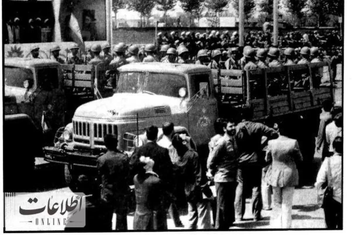 (تصاویر)  سفر به تهران قدیم؛ عکس‌های رژه روز ارتش ۴۰سال قبل
