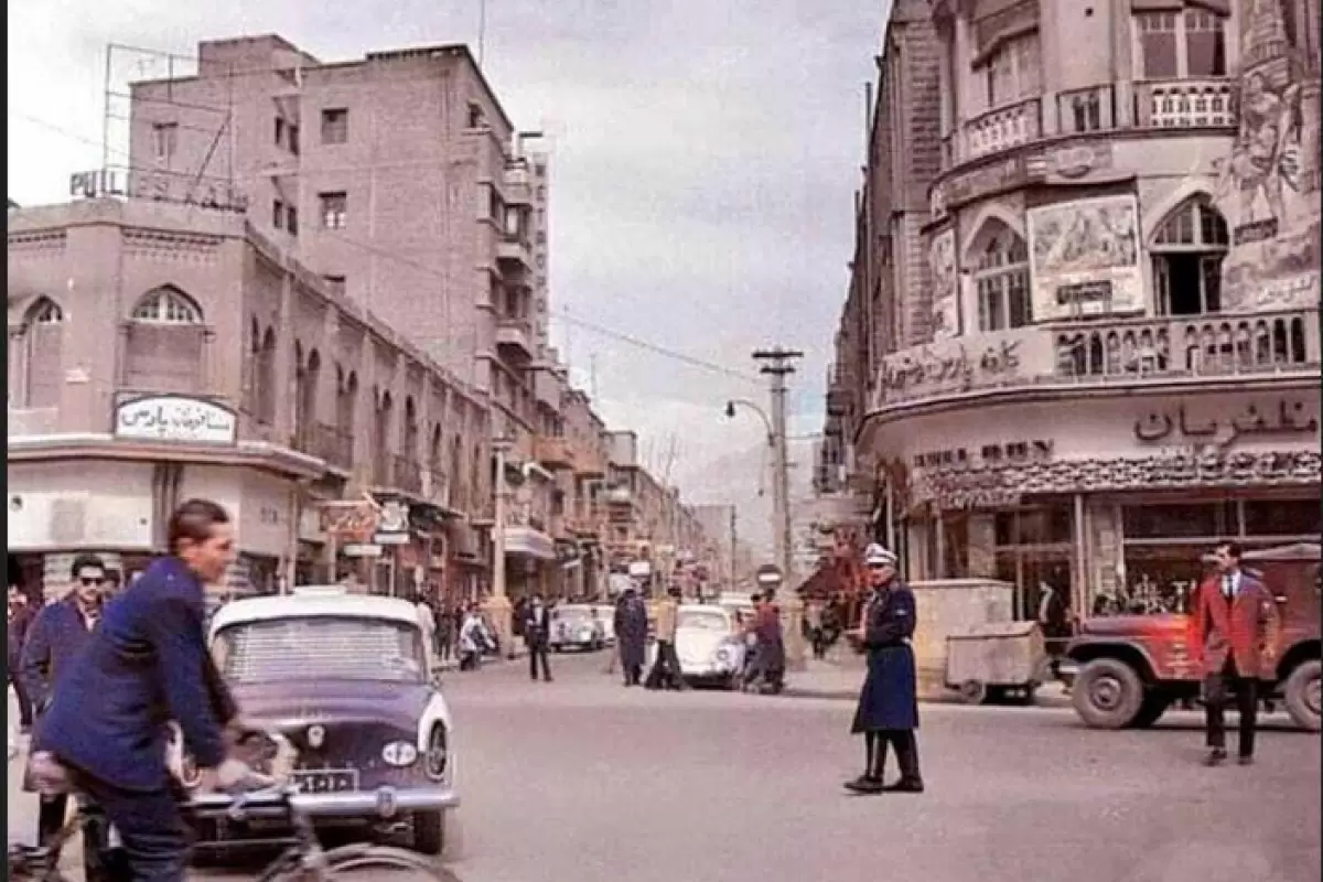 (تصاویر) سفر به ایران قدیم؛ شهربانی به مغازه داران خیابان استانبول هشدار داد