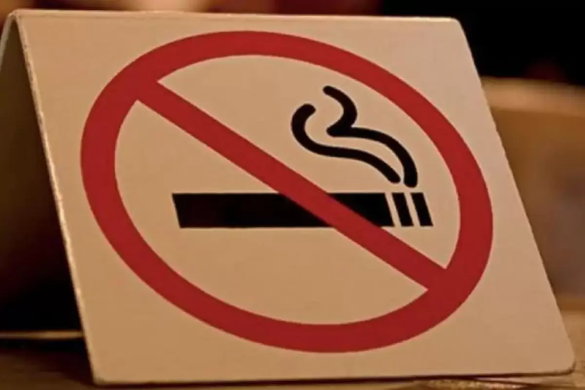 مرگ سالانه ۵۰ هزار ایرانی به دلیل دخانیات/ فروش نخی سیگار غیرقانونی است