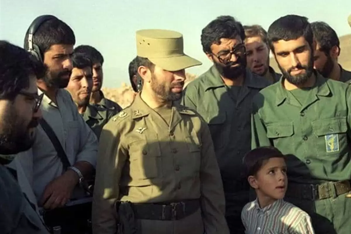 چرا امام خمینی تصمیم بنی صدر برای گرفتن دو درجه نظامی از شهید صیاد شیرازی را تایید کرد؟
