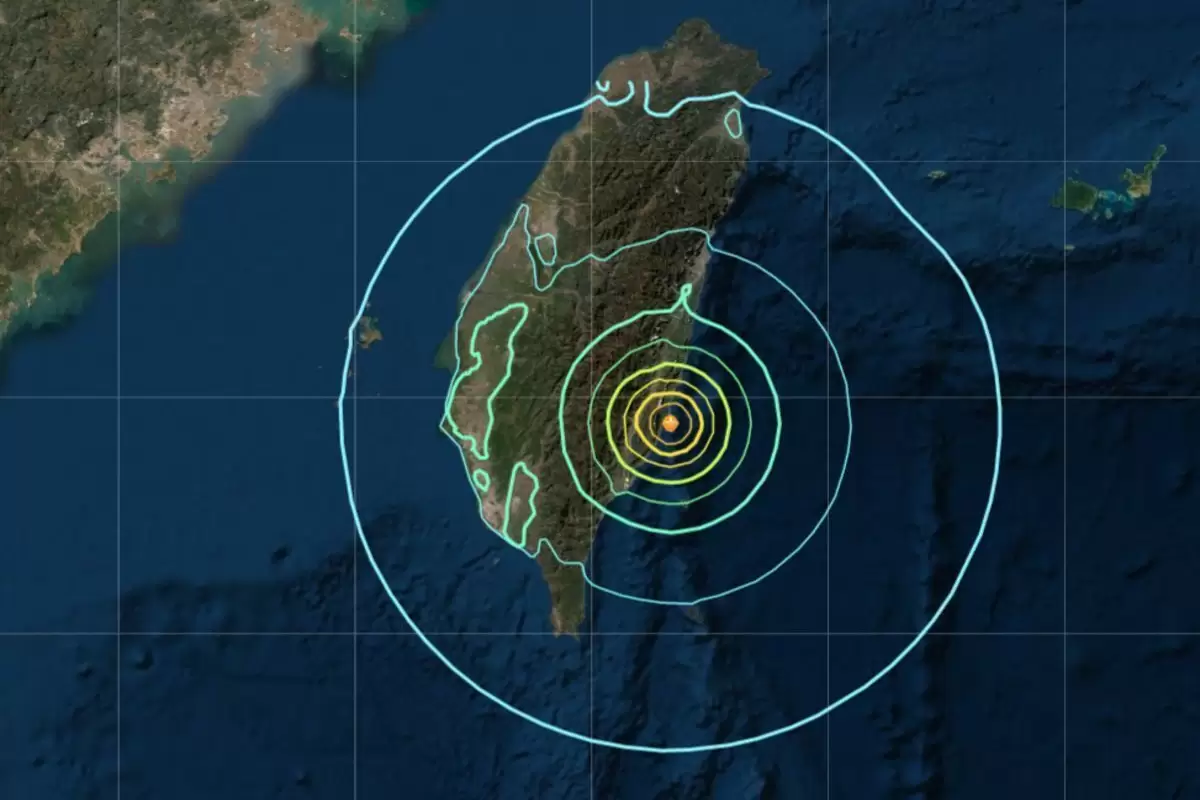 (ویدیو) پخش زنده تلویزیون تایوان هنگام زلزله
