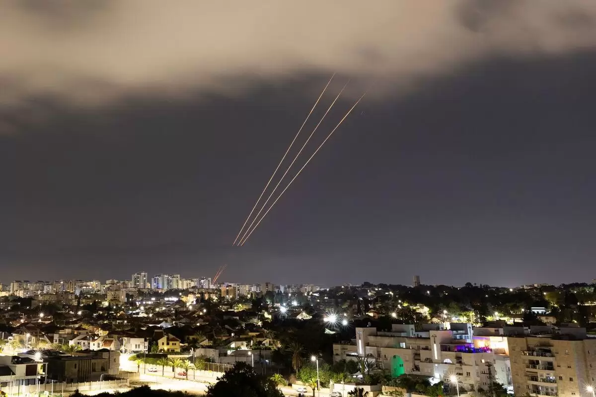 نیویورک‌تایمز: اسرائیل گزینه حمله تلافی‌جویانه به ایران را کنار گذاشته است