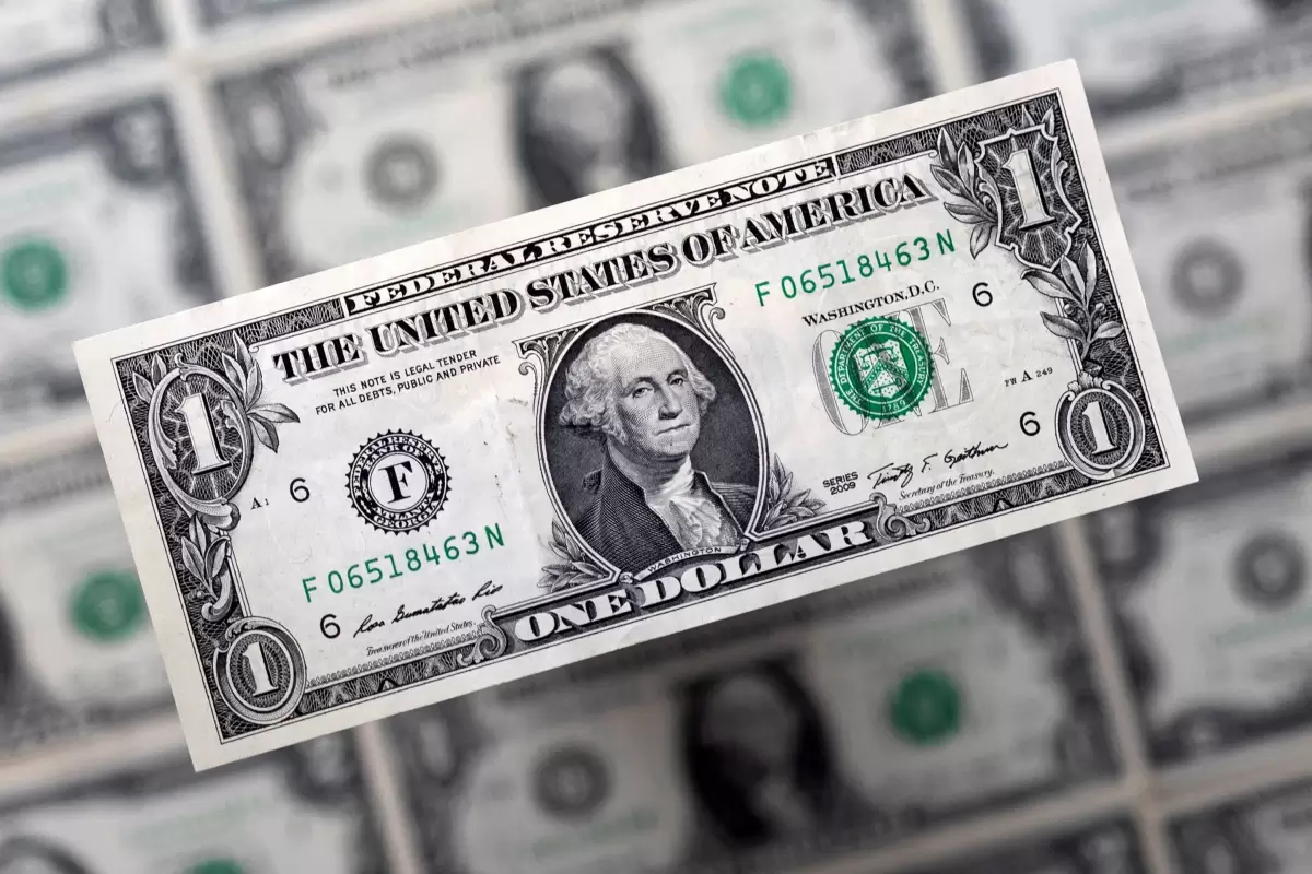 پشت‌پرده رکوردزنی قیمت دلار؛ از جیب هر ایرانی ۶ میلیون تومان برداشتند/ ویدئو
