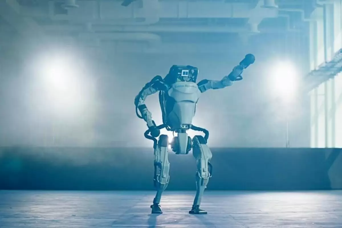 (ویدئو) اطلس؛ ربات انسان‌نمای بوستون داینامیکس بازنشسته می‌شود