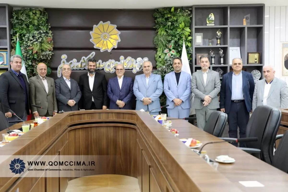 تقدیر نایب رئیس و خزانه دار اتاق ایران از پیشرفت قابل توجه ساختمان جدید اتاق بازرگانی قم