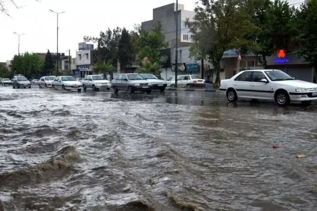 اطلاعیه مدیریت بحران استان: مردم از تردد غیرضروری در مشهد پرهیز کنند