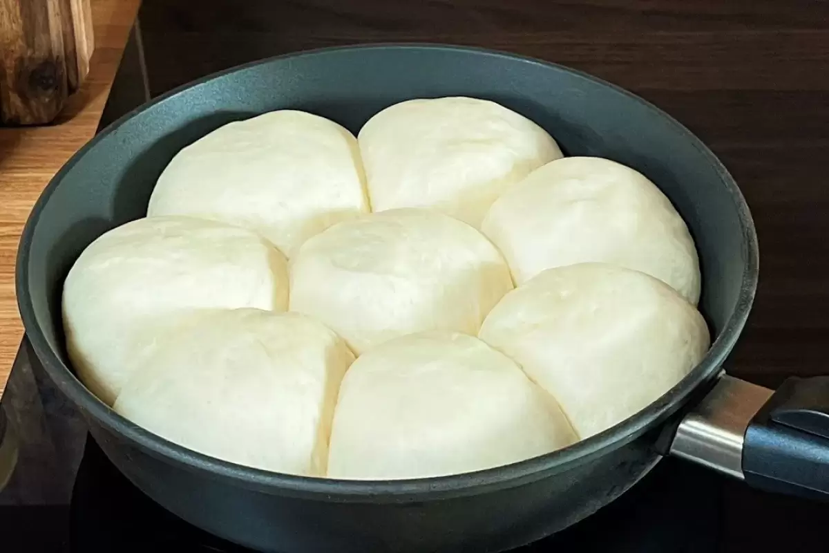 (ویدئو) نحوه پخت نان معطر کره ای به سبک ساده لهستانی ها