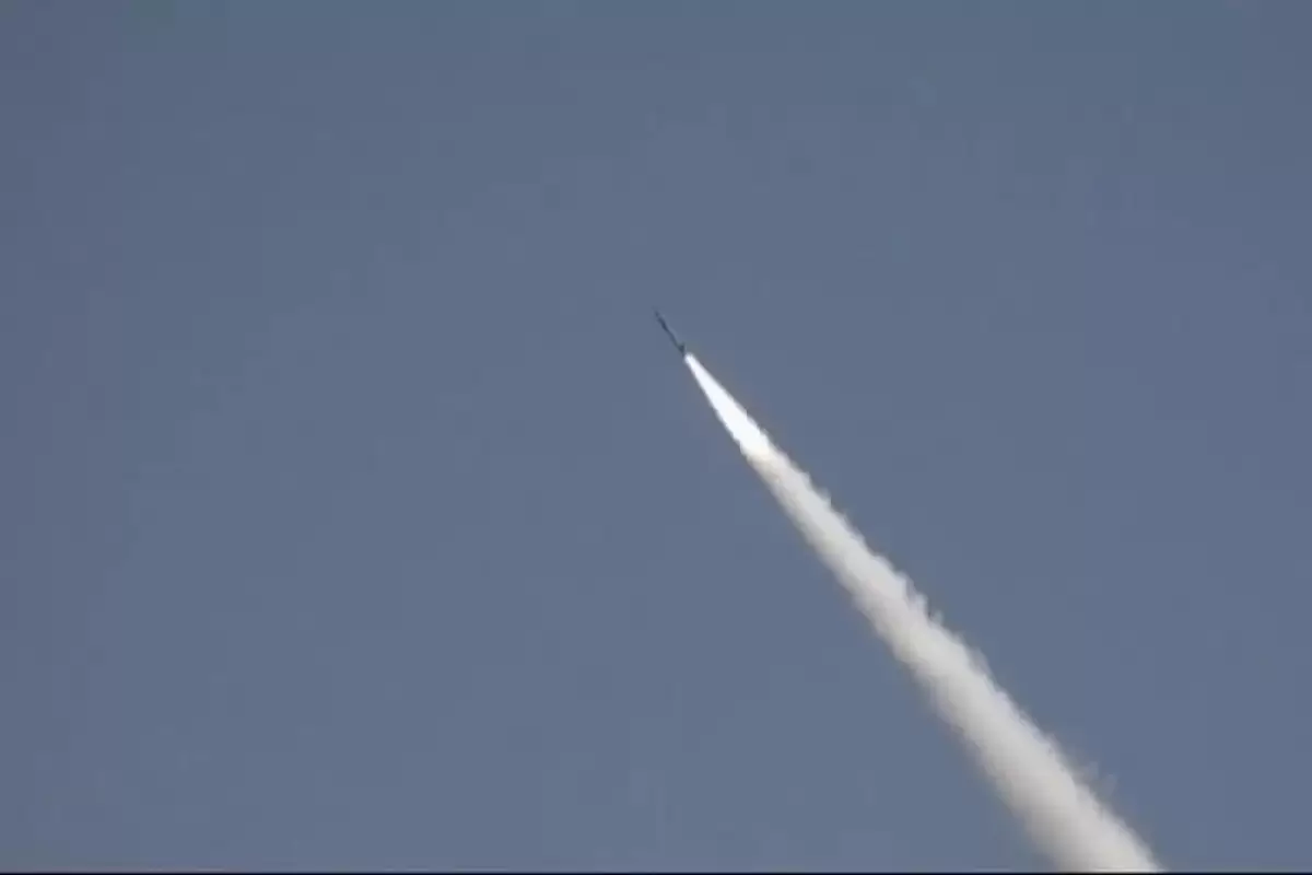 (ویدئو) پاکستان یک سامانه پیشرفته موشکی را با موفقیت آزمایش کرد