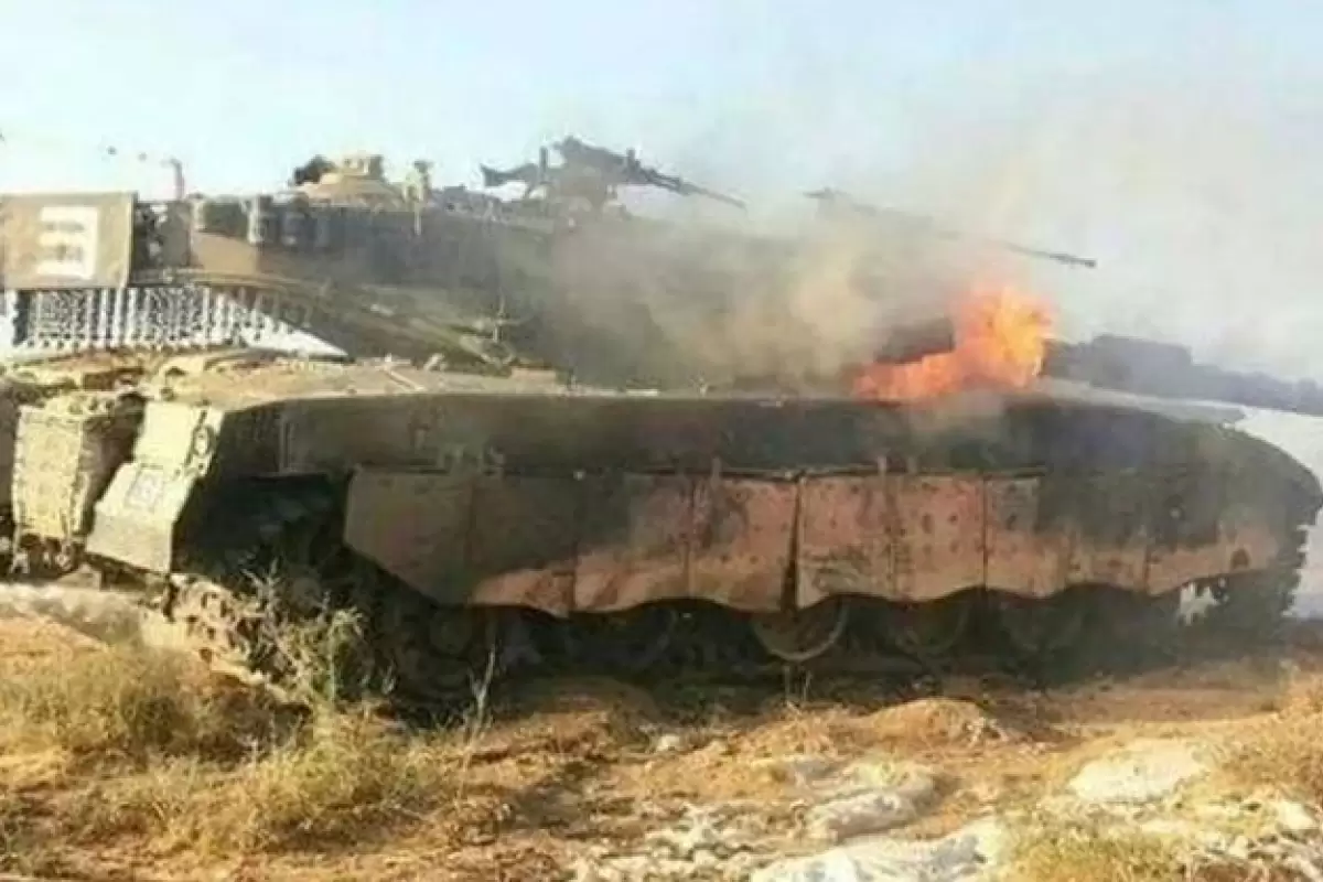ببینید | لحظه حمله پهپادی به تانک اسرائیلی با گلوله «یاسین ۱۰۵»