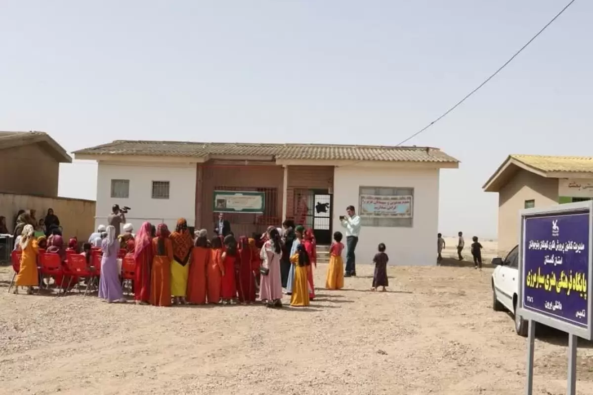 فعالیت کتابخانه سیار روستای مرزی داشلی‌برون گنبدکاووس با کمک خیران