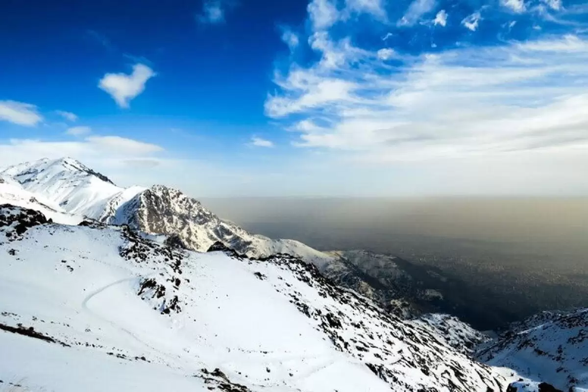 ببینید | بارش شدید برف در توچال دو هفته مانده به تابستان!